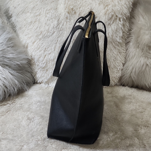 Black Mark & Grahm Leather Tote Bag - Picture 5 of 11